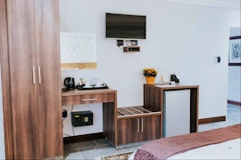 Lowveld Accommodation at  | Viya