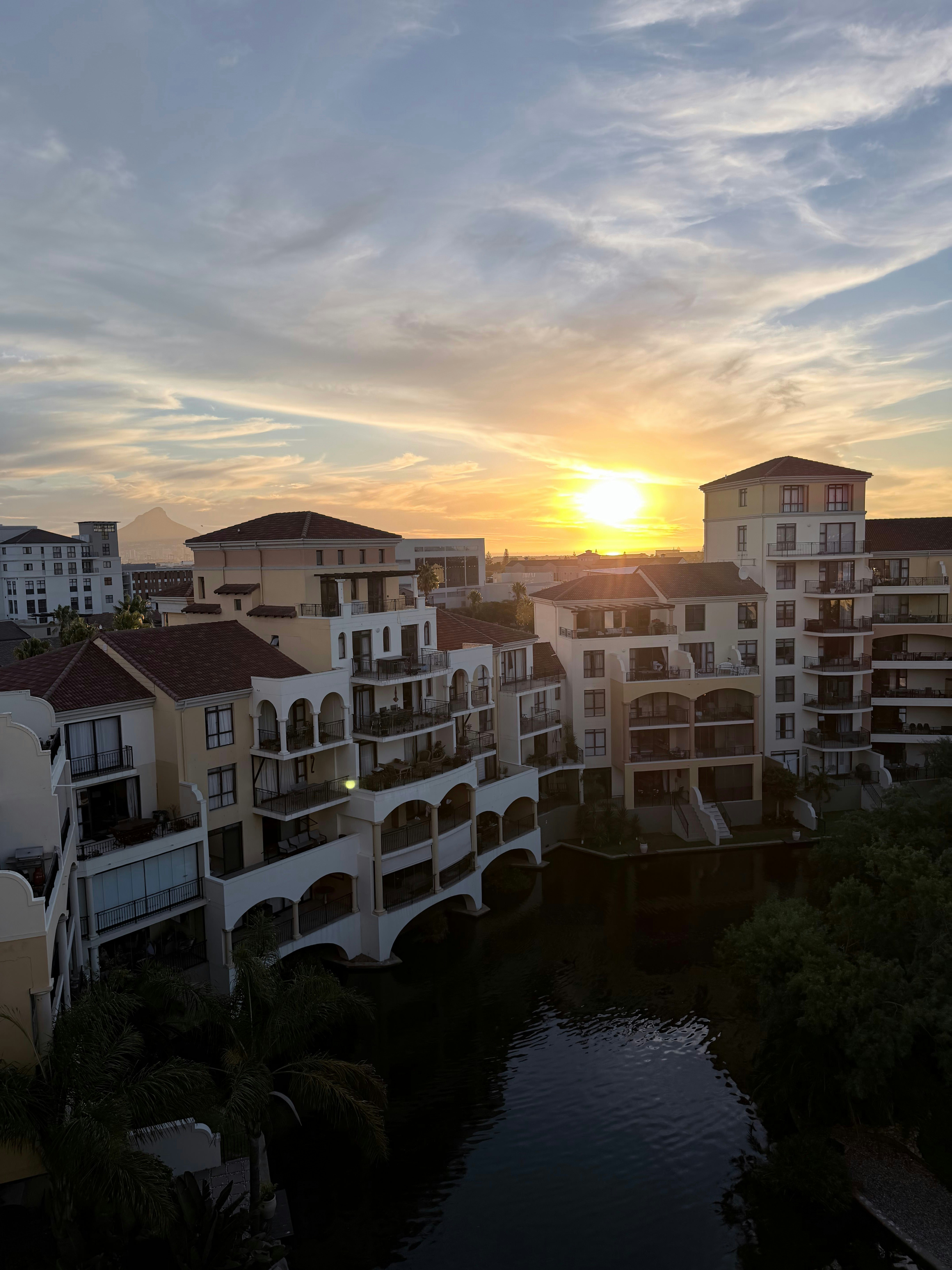 3 Bed 3 Bath Penthouse ICP606 image no 41 of 86