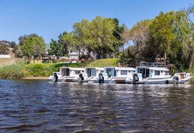  at Houseboat Hire | TravelGround