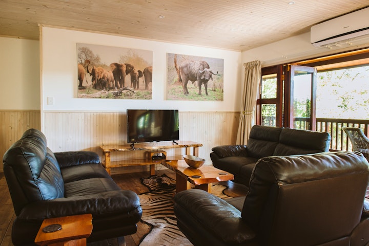 North Coast Accommodation at Monzi Safari Lodge | Viya