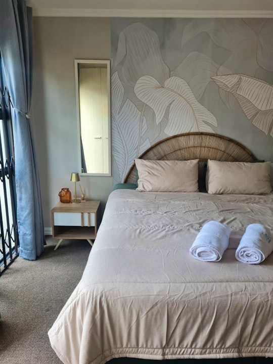 Bloubergstrand Accommodation at  | Viya