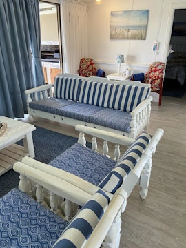 Jeffreys Bay Accommodation at Cabana 8 | Viya