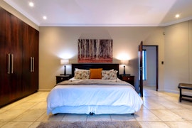 Dinokeng Game Reserve Accommodation at Hunters Pride 40 | Viya