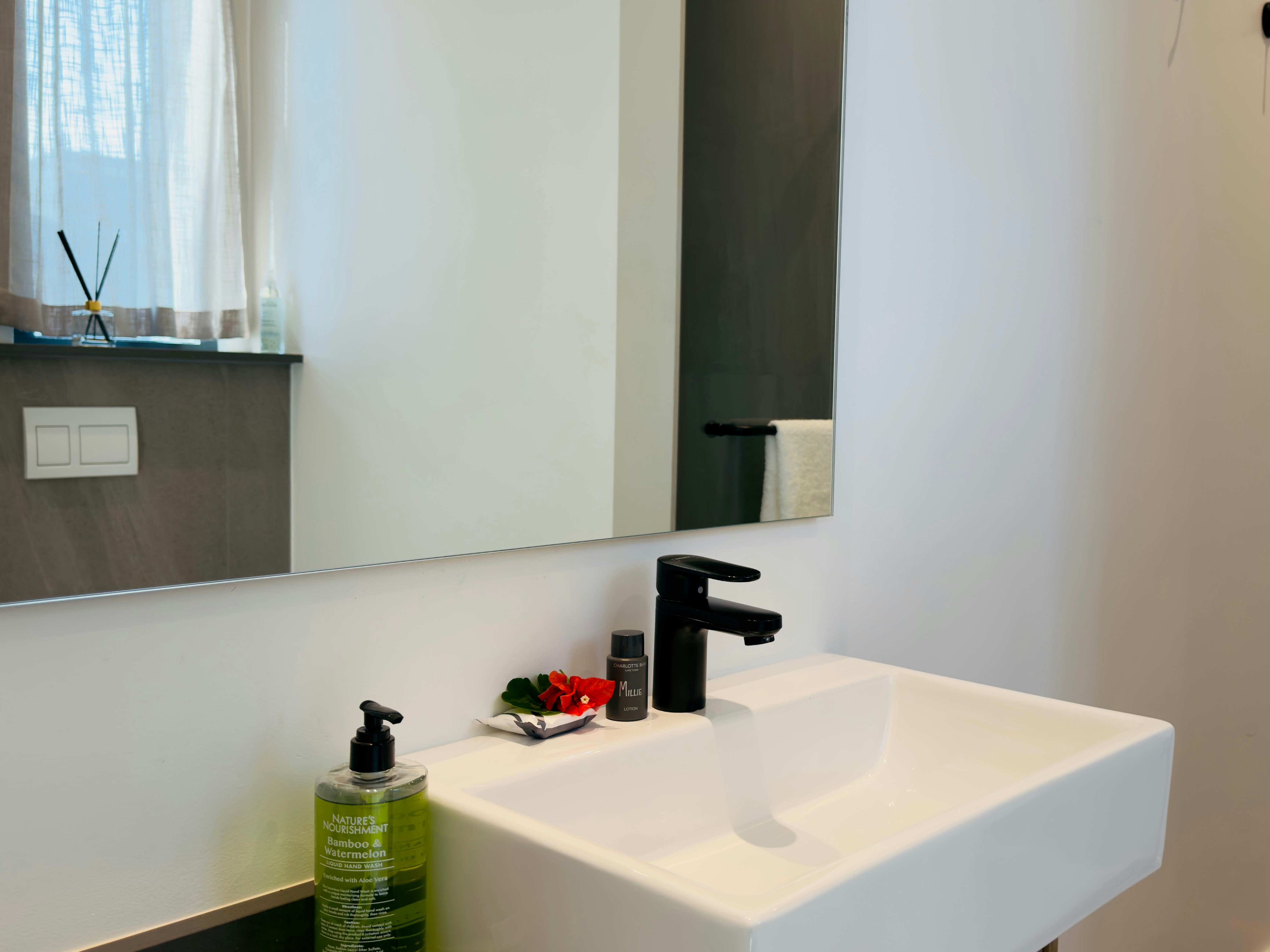 Menlyn Maine Residences Luxury  Studio image no 9 of 19