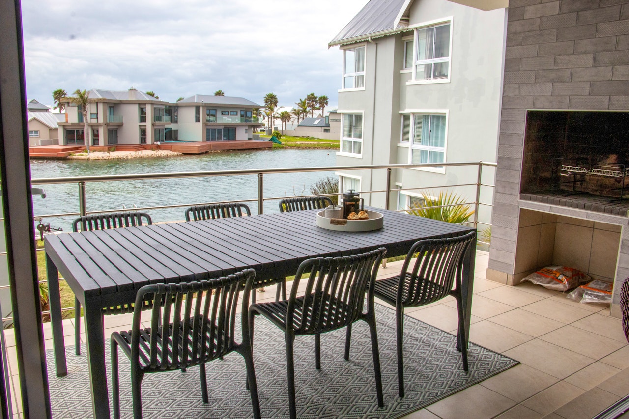 Jeffreys Bay Accommodation at  | Viya