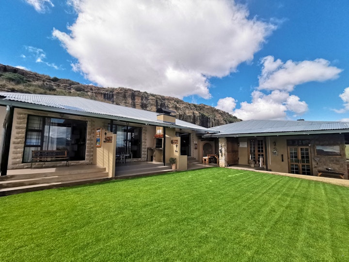 Drakensberg Accommodation at Thaba Lapeng Mountain Escape | Viya