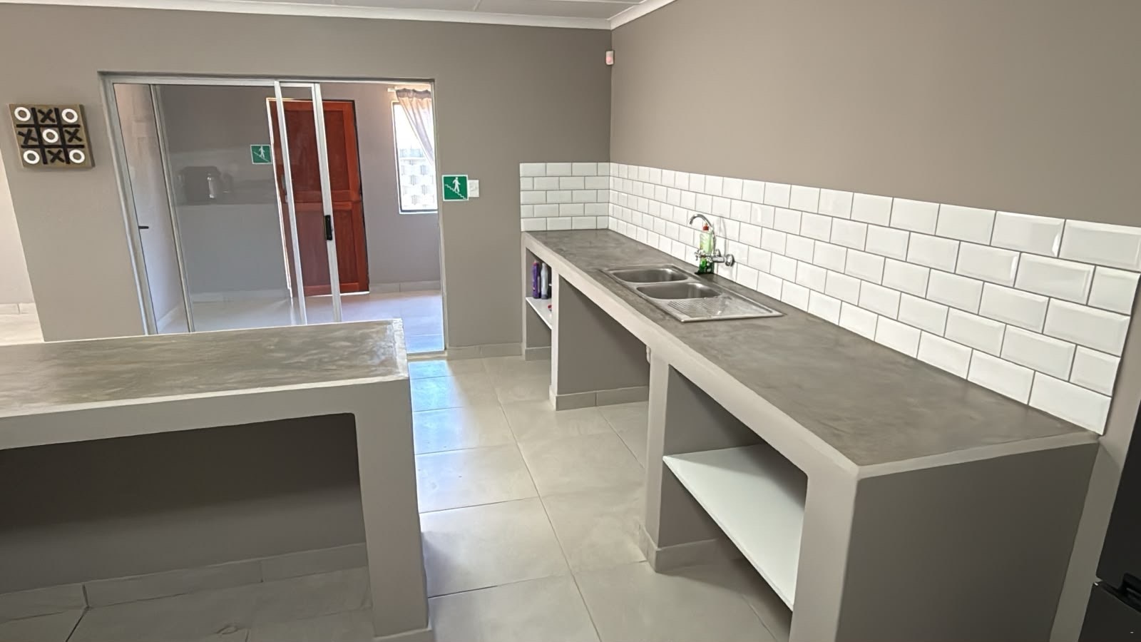 @10IXIA Upington image no 10 of 27