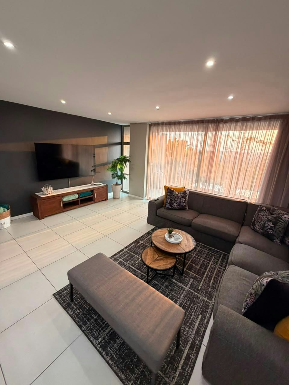 56 Zimbali Wedge, Ballito image no 4 of 23