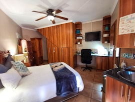 Kalahari Accommodation at  | Viya