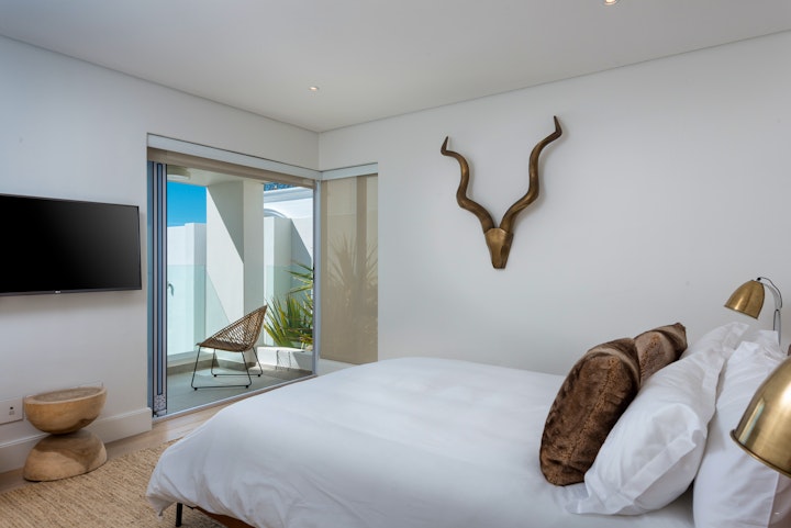 Atlantic Seaboard Accommodation at Sandpiper House | Viya