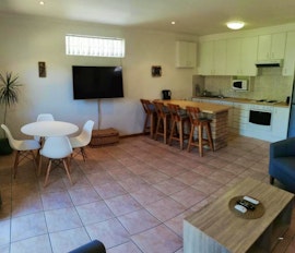 Southern Suburbs Accommodation at Coons Cove | Viya