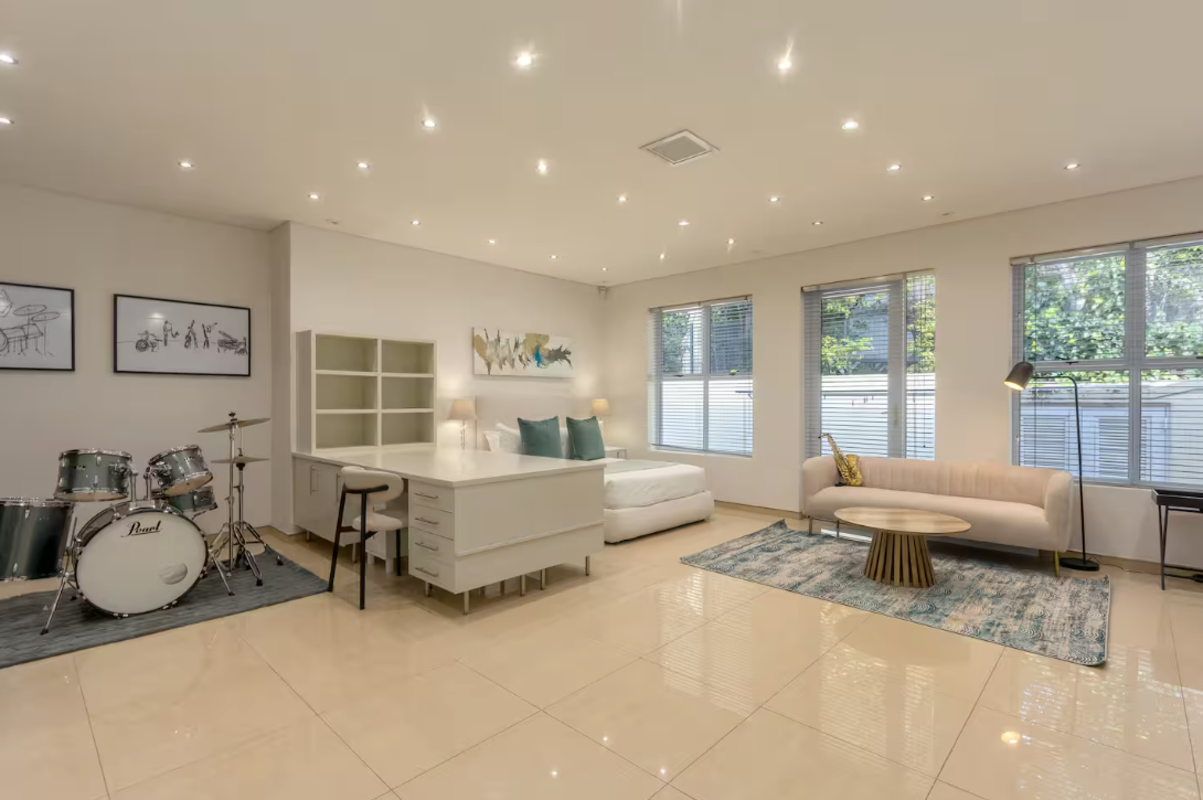 Solara Luxury Villa-Bishops Court image no 33 of 58