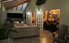 Panorama Route Accommodation at Monkey Thorn Guest Lodge | Viya