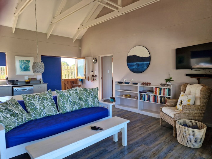 Wild Coast Accommodation at Heron Cottage | Viya