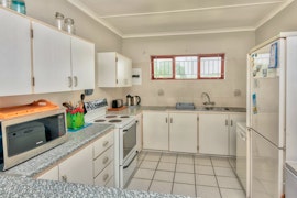 Struisbaai Accommodation at Marlyn 32 | Viya