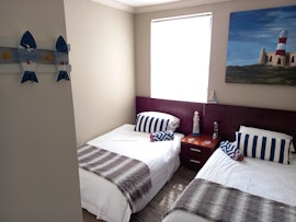 Cape Town Accommodation at Kusfront Woonstel | Viya