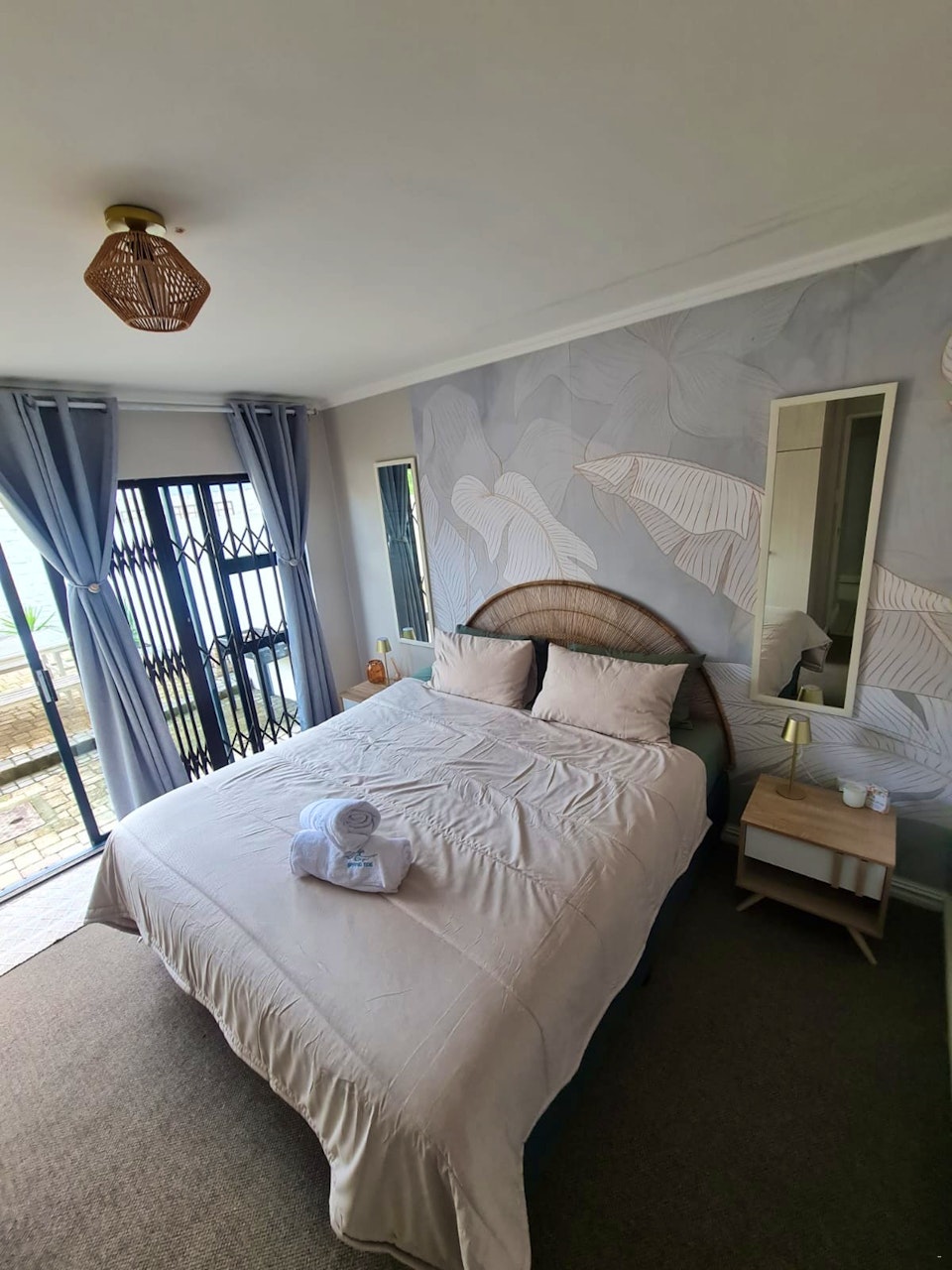 Bloubergstrand Accommodation at  | Viya