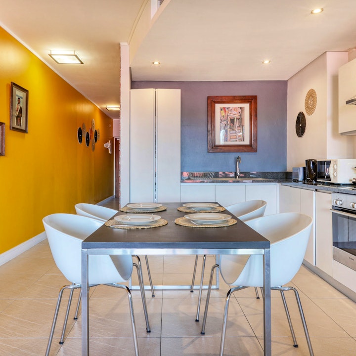 Cape Town Accommodation at Authentic Cape Town Apartment near the Silo District | Viya
