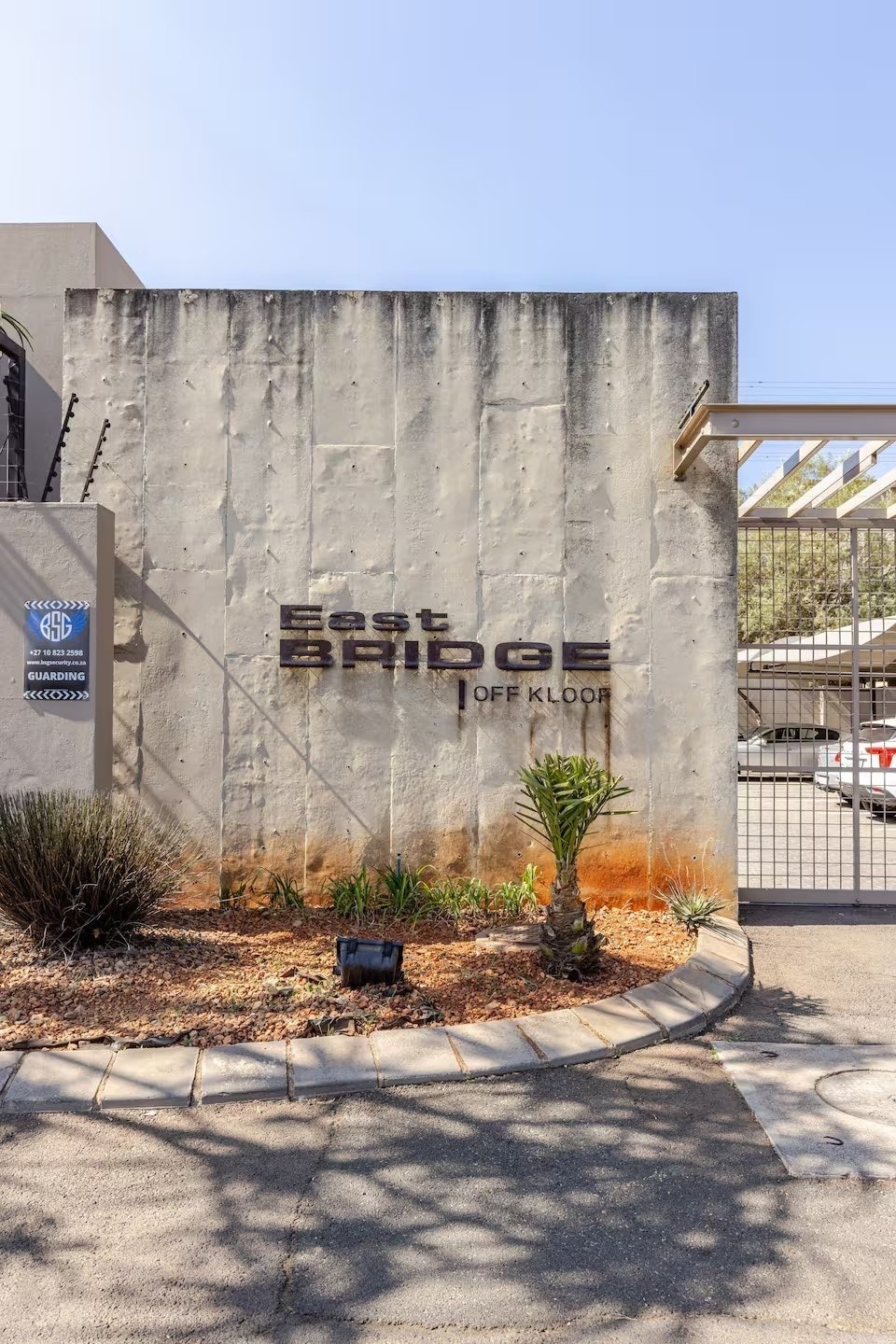 Eastbridge Off Kloof image no 39 of 40