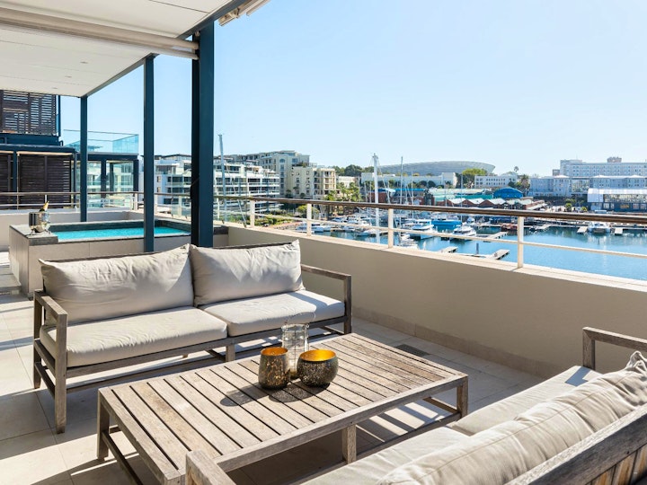 Cape Town Accommodation at 403 Parergon Penthouse | Viya