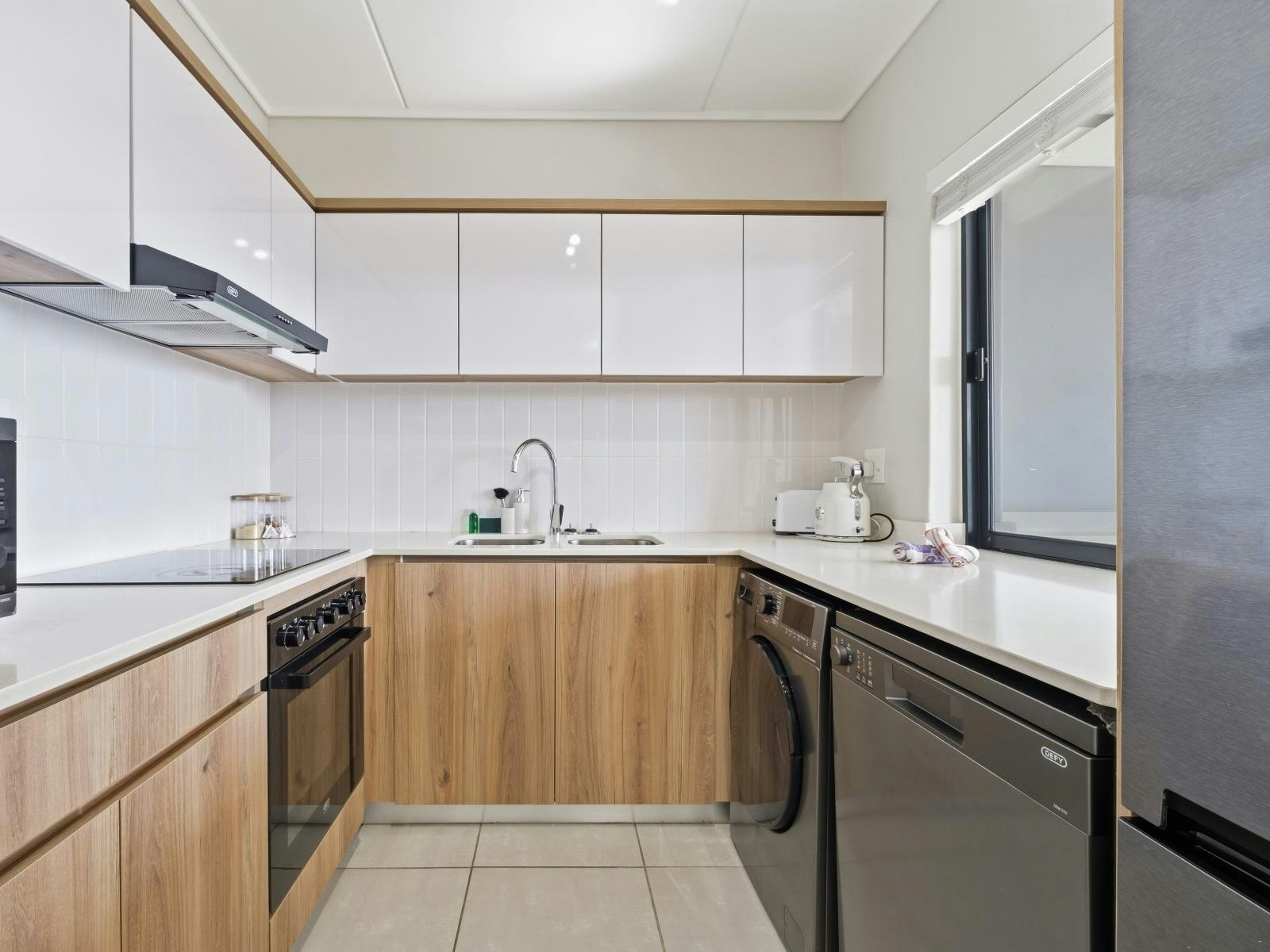 Ballito Hills 1001 image no 7 of 33