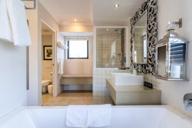 Overberg Accommodation at Harbour Square Hotel | Viya