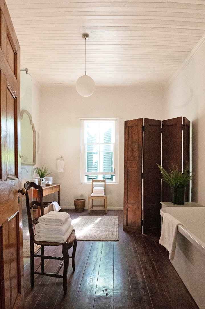 Sarah Baartman District Accommodation at Langhuis Guesthouse | Viya