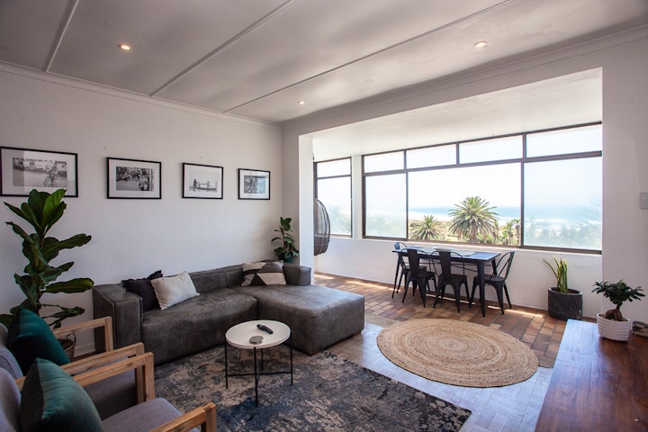 Eastern Cape Accommodation at Cremorne on Beach Road | Viya