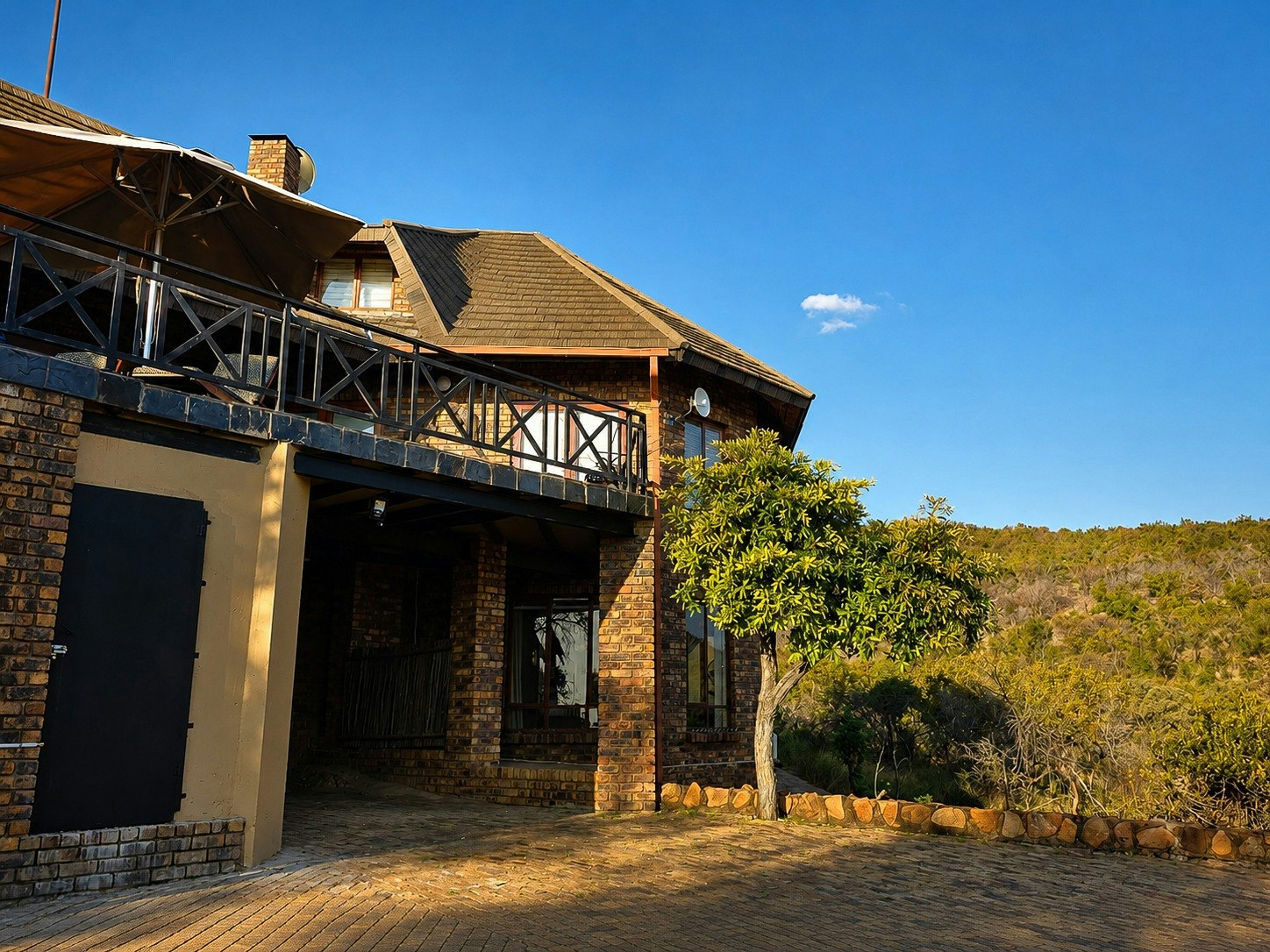 Mafuta Lodge - 228 image no 21 of 24