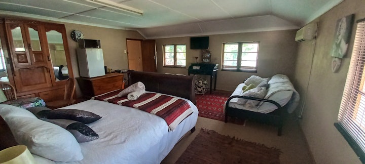 Western Cape Accommodation at RoomUpstairz | Viya