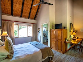 KranztKloof Nature Reserve Accommodation at  | Viya