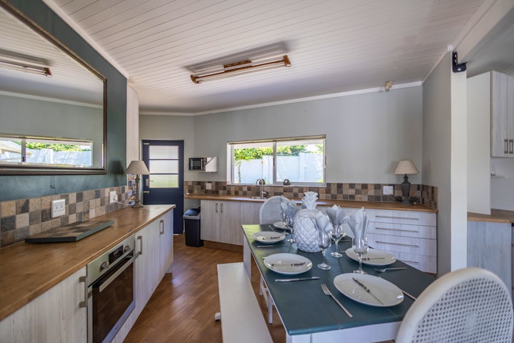 Garden Route Accommodation at Close to Beach | Viya