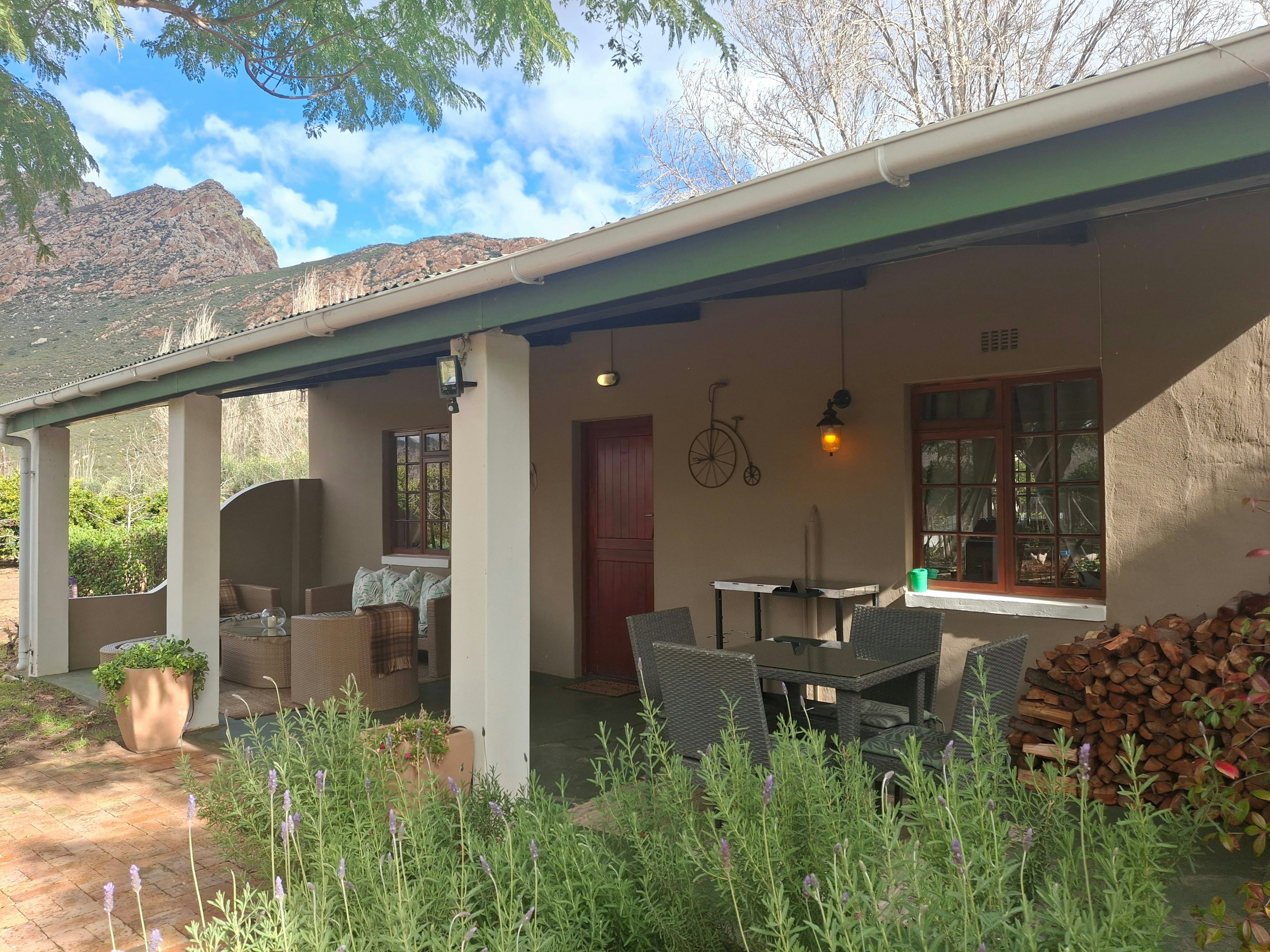 Cottage on Long image no 21 of 23