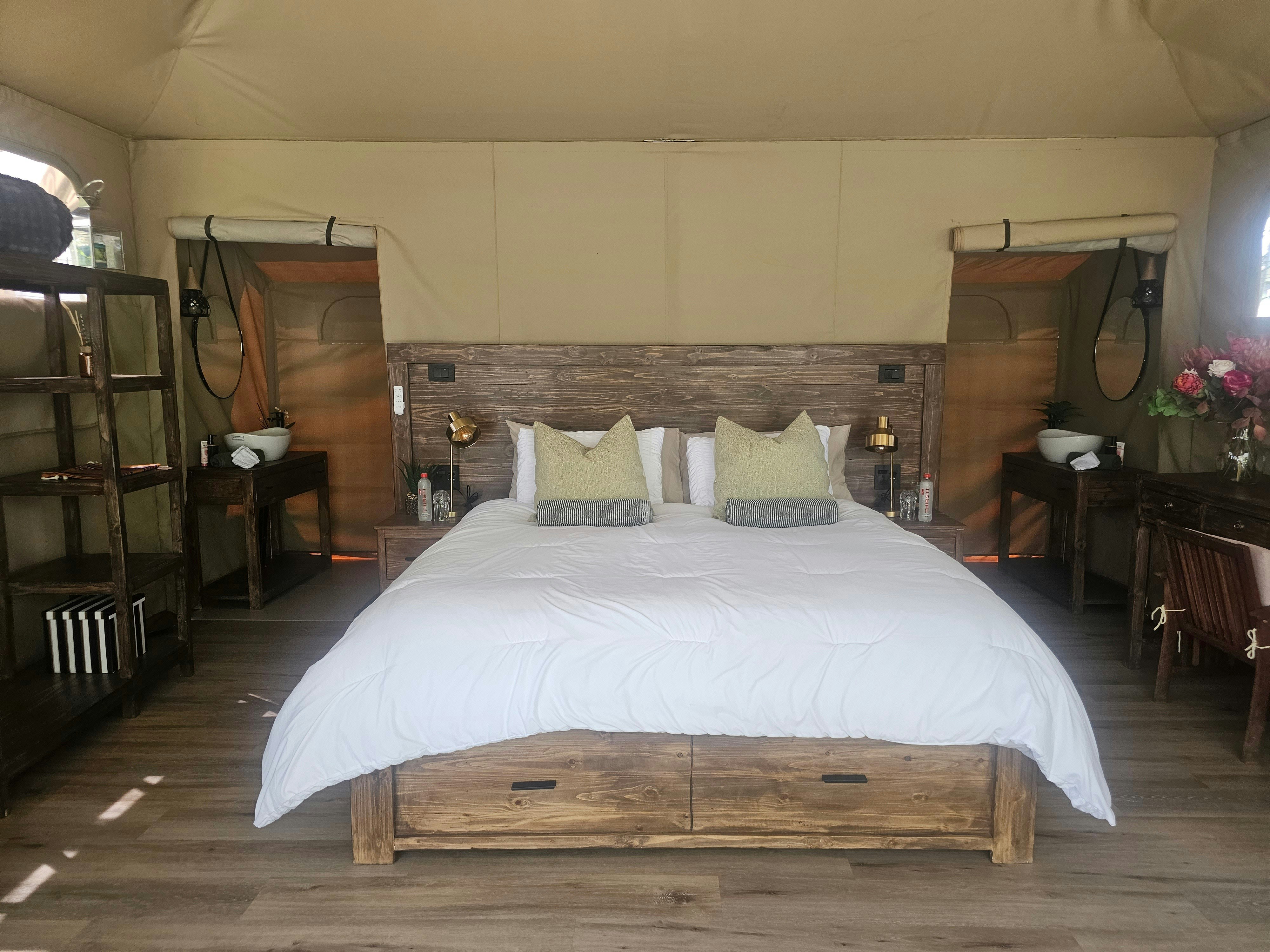 Rose cottage Luxury Tented Suite image no 10 of 25