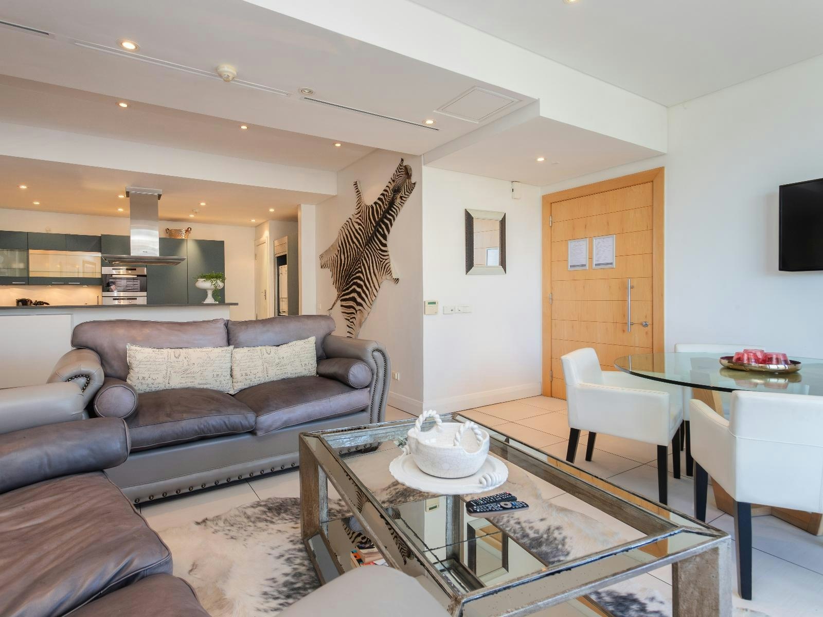 Mountain Marina - One Bedroom Premier 8 image no 11 of 21