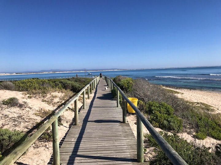 Western Cape Accommodation at Struisbaai Beach House | Viya