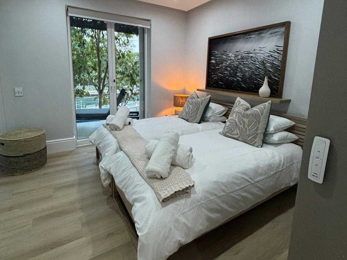 Mountain Marina - Three Bedroom Premier 8 image no 6 of 16