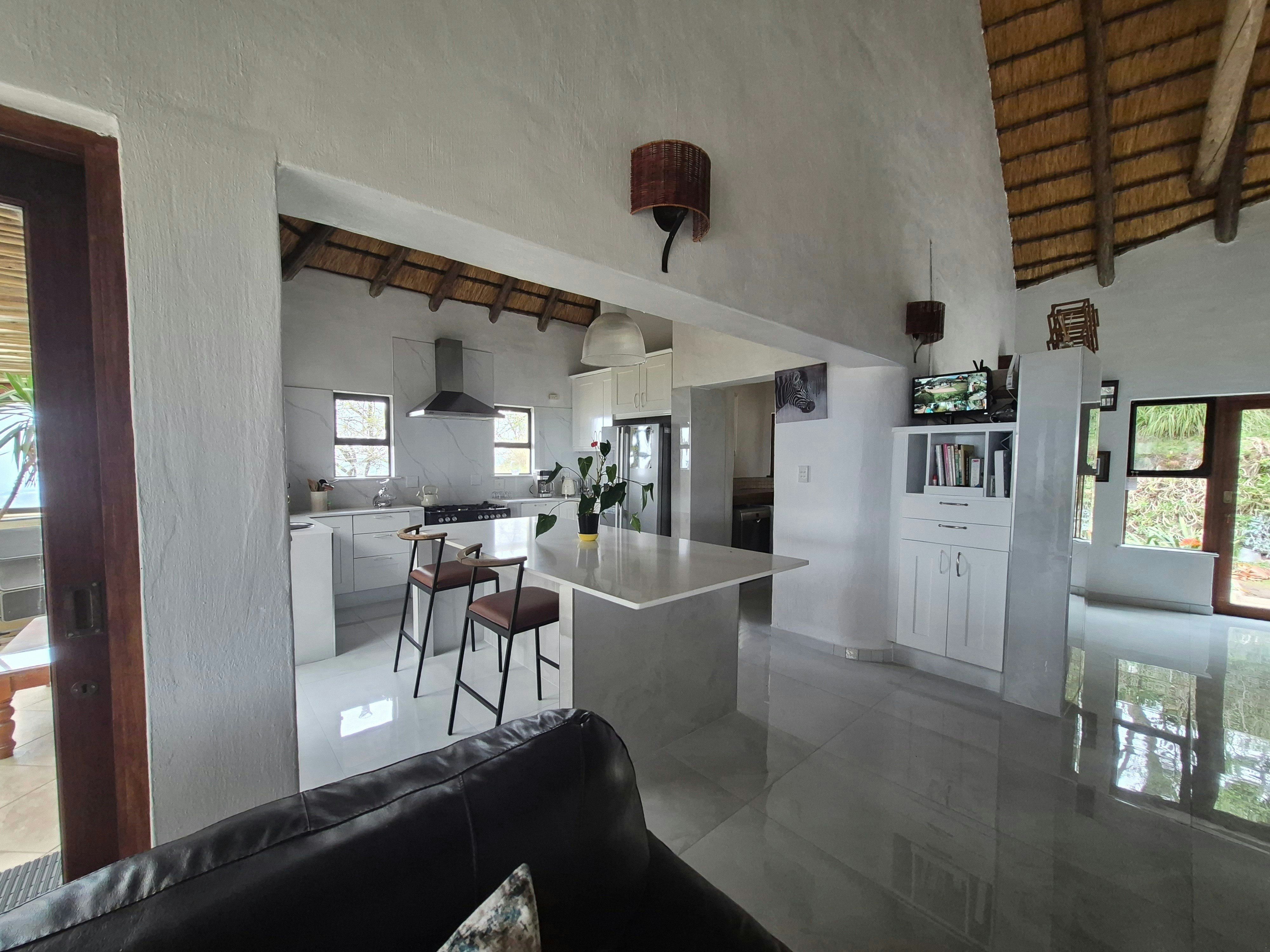 uMfula Lodge image no 4 of 35