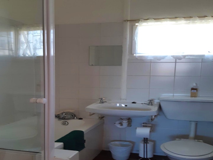 Western Cape Accommodation at Rhodene Farm Cottages - Peacock's Perch Cottage | Viya