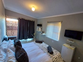 Hartbeespoort Accommodation at Zoltan Guesthouse | Viya