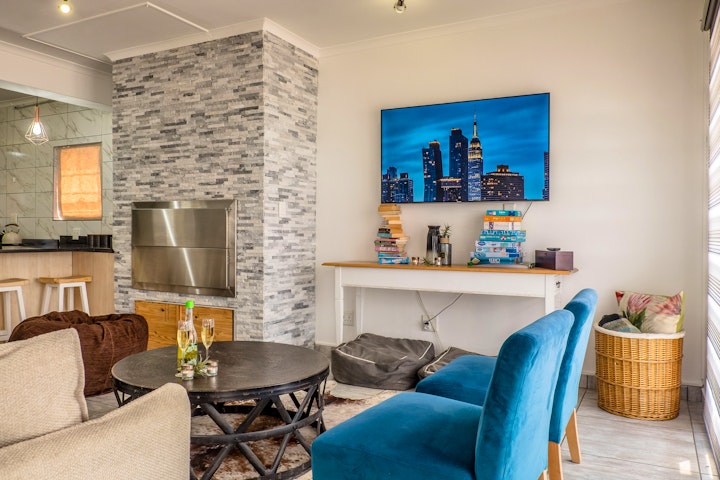 West Coast Accommodation at 32 on George | Viya