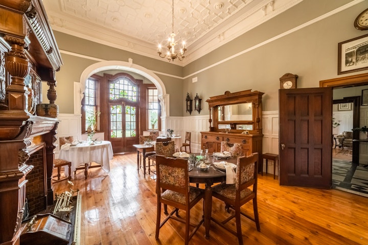 Western Cape Accommodation at Welgeluk Feather Palace | Viya