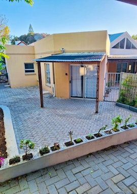 Northern Suburbs Accommodation at  | Viya