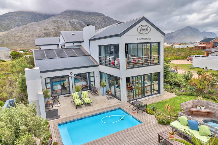 Betty's Bay Accommodation at Stay At Friends | Viya