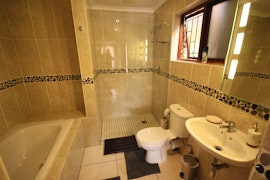 Bloubergstrand Accommodation at  | Viya