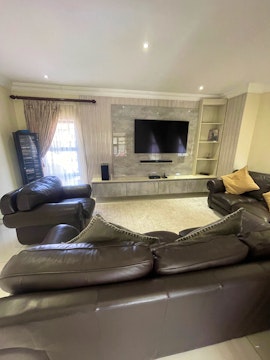 Pretoria Accommodation at De Gabe Luxury Villa | Viya