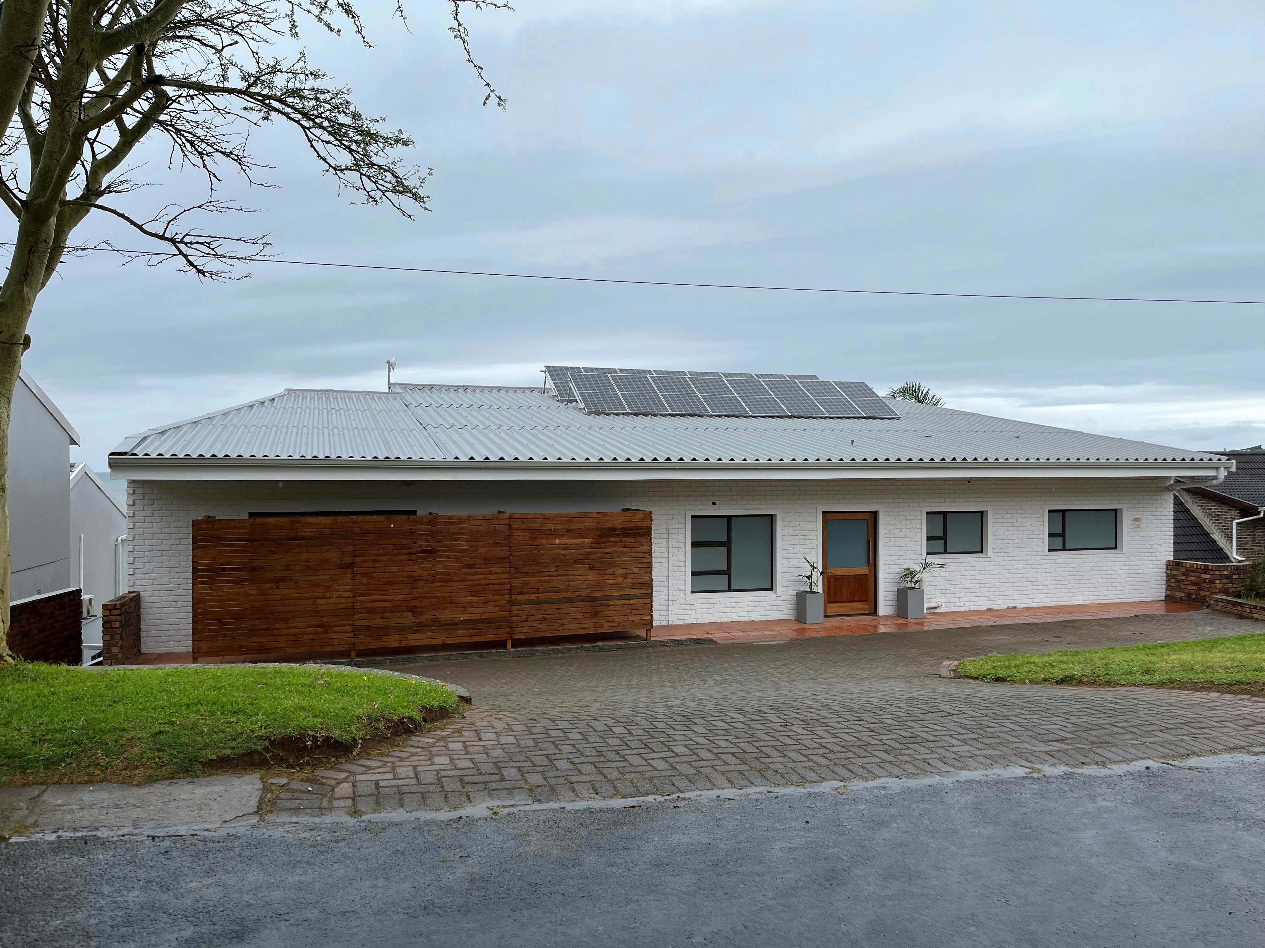 Moonshine Bay Guesthouse image no 5 of 55