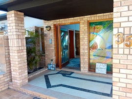 Garden Route Accommodation at Beach Villa | Viya