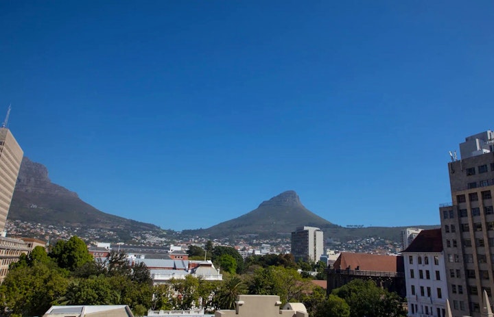 Cape Town Accommodation at 606 The Piazza | Viya