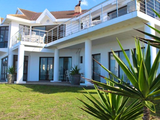 Jeffreys Bay Accommodation at  | Viya